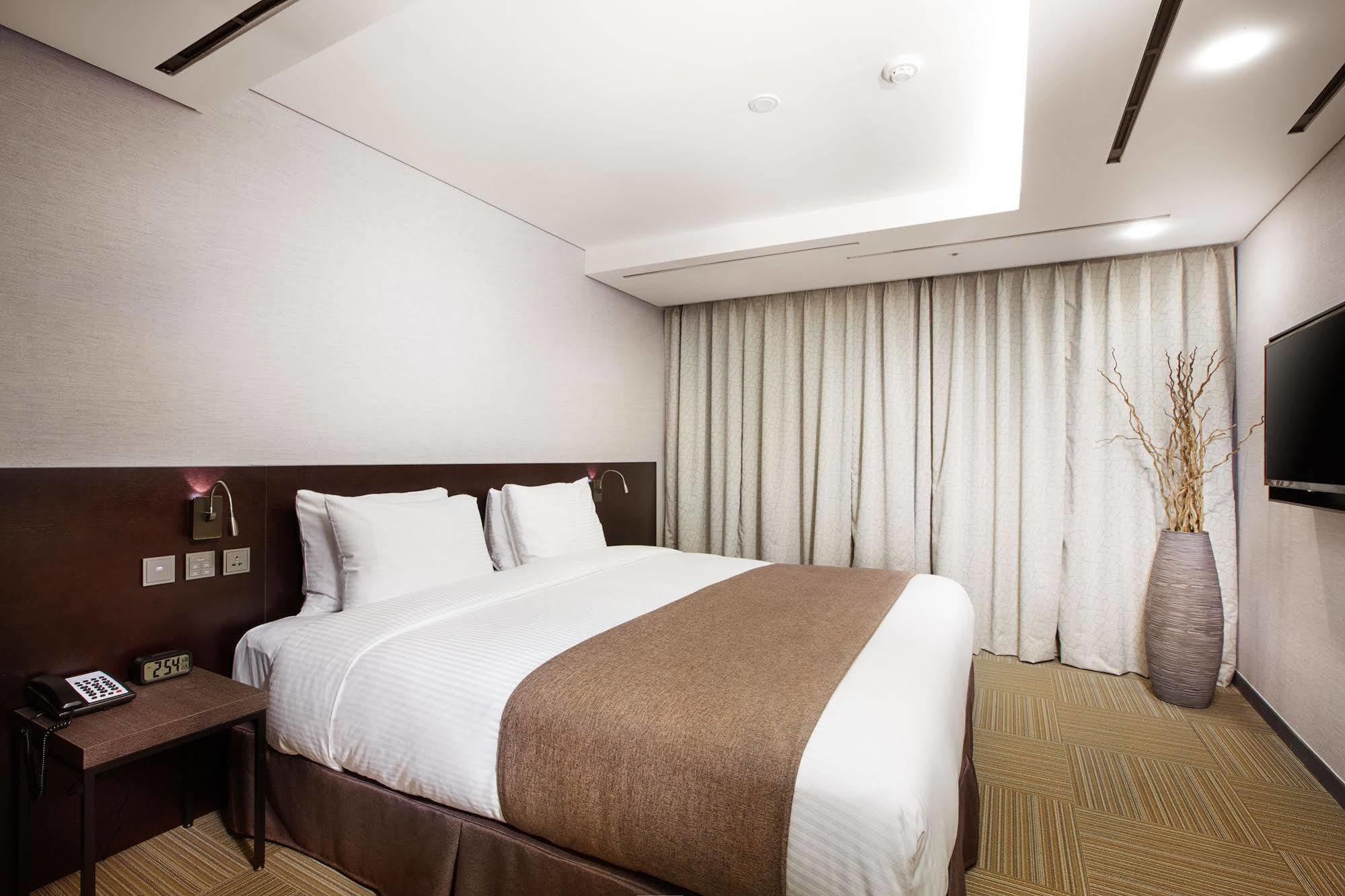 Hotel Prumir Hwaseong Extérieur photo