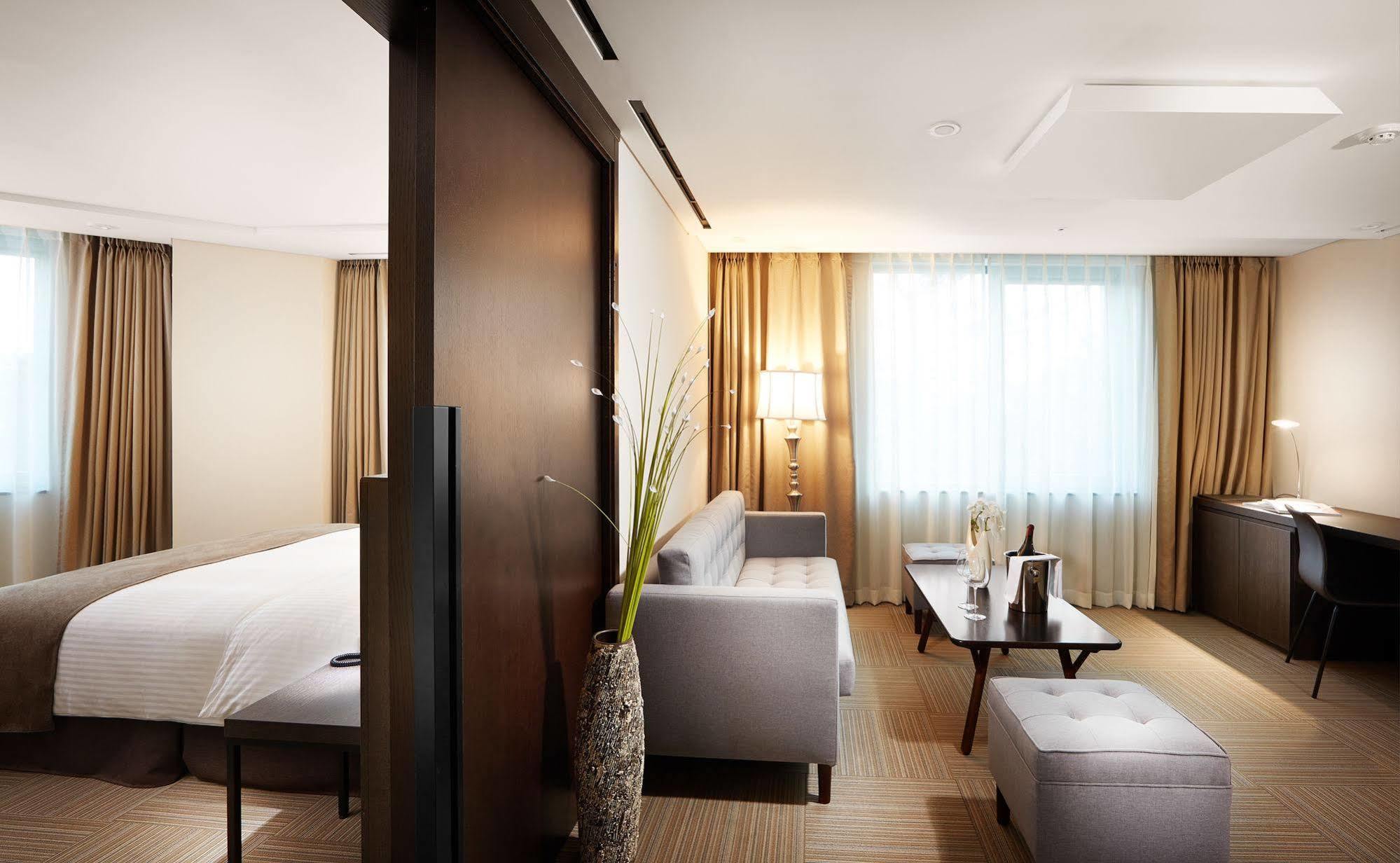 Hotel Prumir Hwaseong Extérieur photo